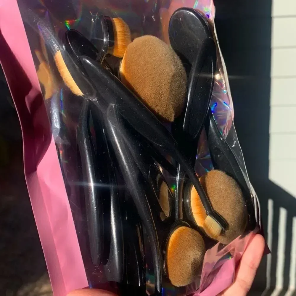 Black 10 piece paddle oval brush set